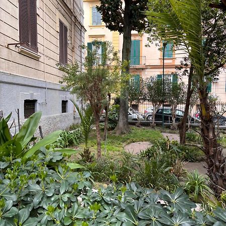 La Tela Di Elena Hotel Napoli Bagian luar foto
